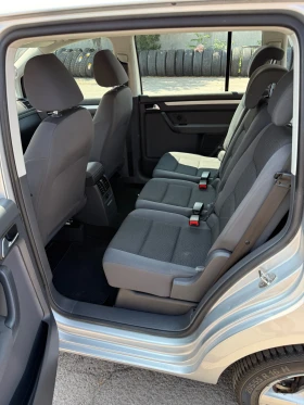 VW Touran 1.6 TDI, снимка 11