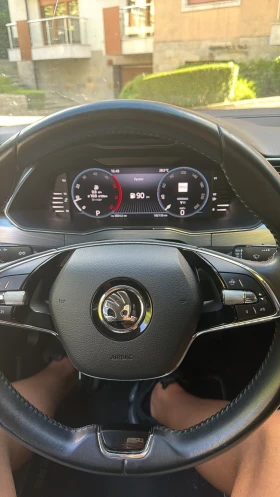 Skoda Superb 4х4 ГОТОВ ЛИЗИНГ 5000 първоначална , снимка 5