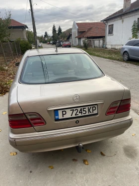 Mercedes-Benz E 270, снимка 2