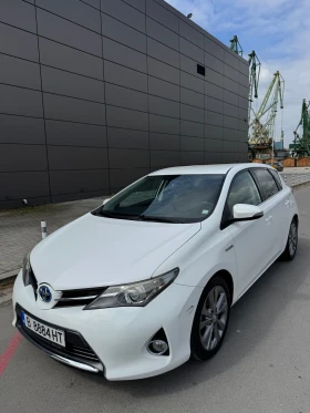 Toyota Auris 1.8 HYBRID  - 8200 € / 16037.81 лв. - 12295932 11