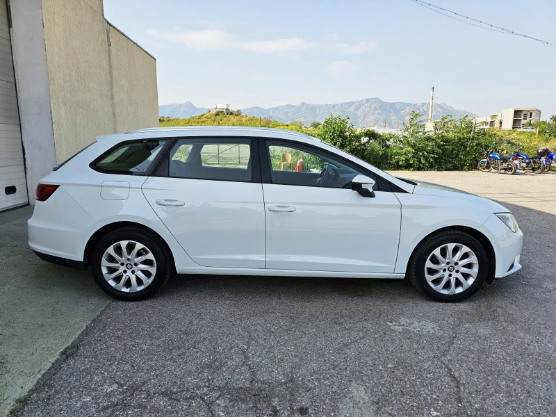 Seat Leon 1.6 TDI NAVI DSG 130000km, снимка 8 - Автомобили и джипове - 41552267