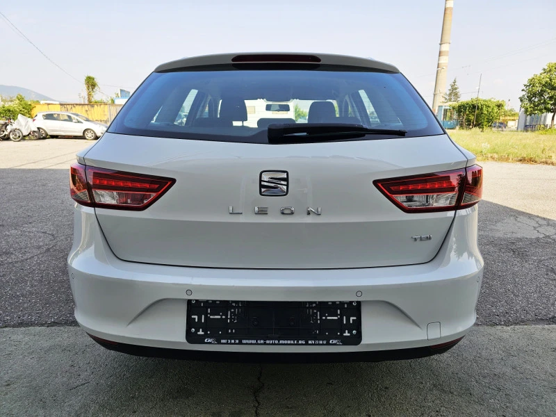 Seat Leon 1.6 TDI NAVI DSG 130000km, снимка 6 - Автомобили и джипове - 41552267