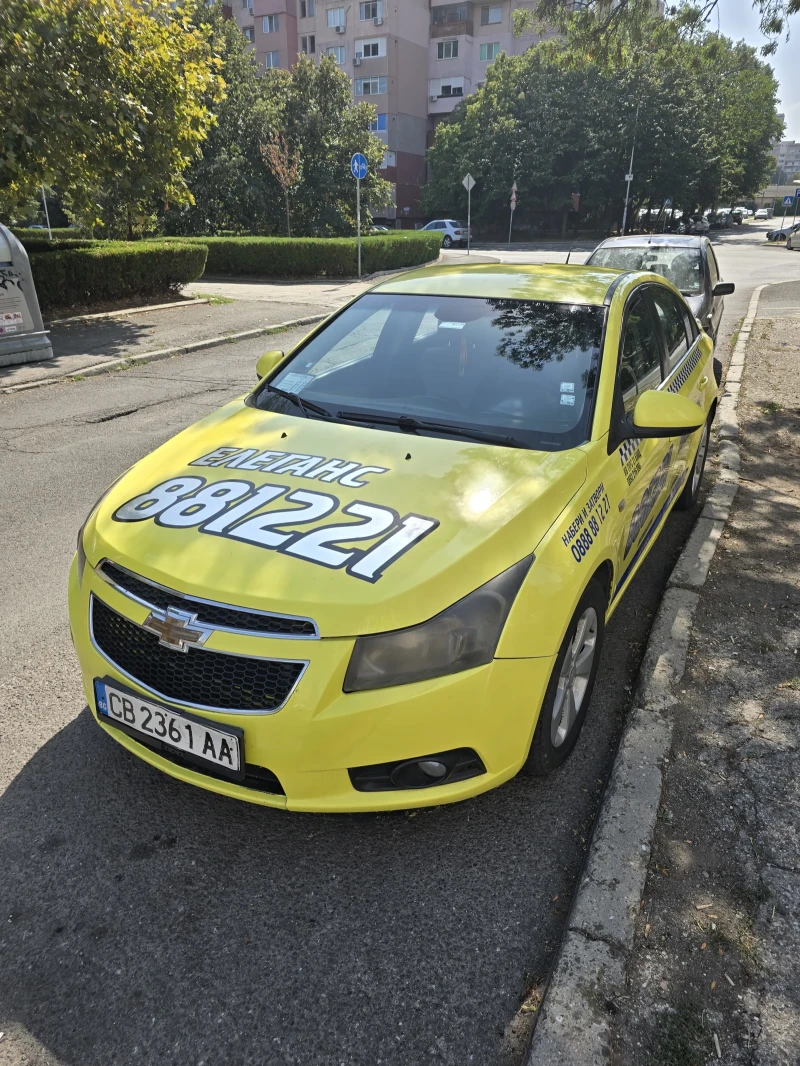 Chevrolet Cruze, снимка 8 - Автомобили и джипове - 47130734