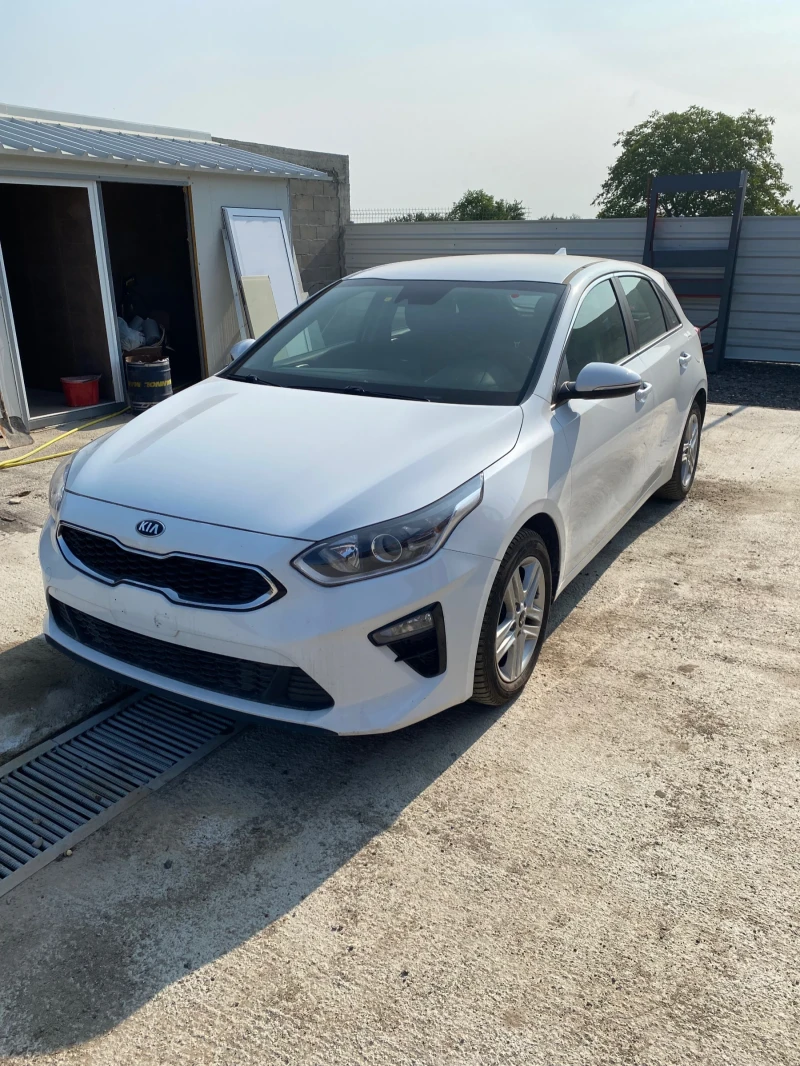 Kia Ceed Exclusive , снимка 1 - Автомобили и джипове - 48497243