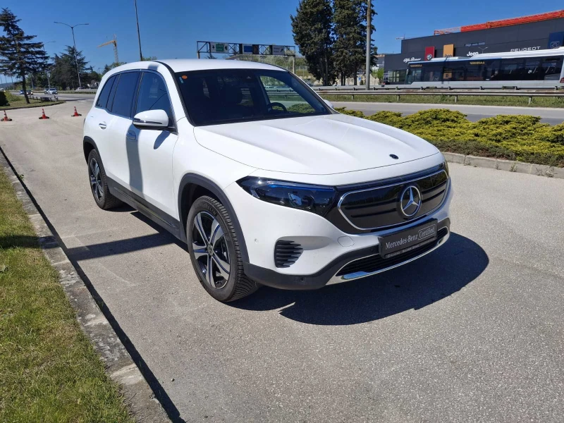 Mercedes-Benz EQB 300 4MATIC 6+ 1, снимка 2 - Автомобили и джипове - 50094185