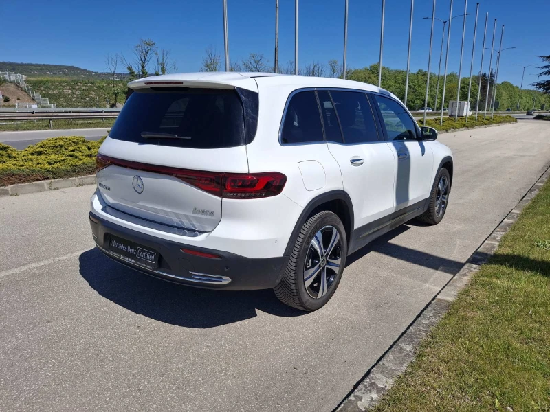 Mercedes-Benz EQB 300 4MATIC 6+ 1, снимка 5 - Автомобили и джипове - 50094185