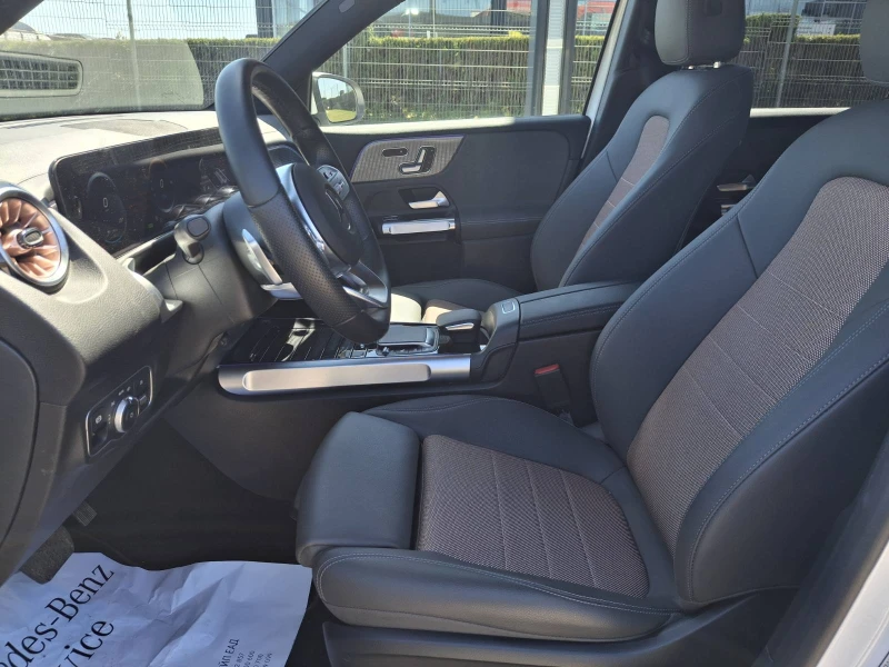 Mercedes-Benz EQB 300 4MATIC 6+ 1, снимка 7 - Автомобили и джипове - 50094185