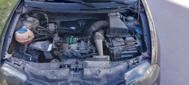 Seat Ibiza, снимка 5 - Автомобили и джипове - 52068389