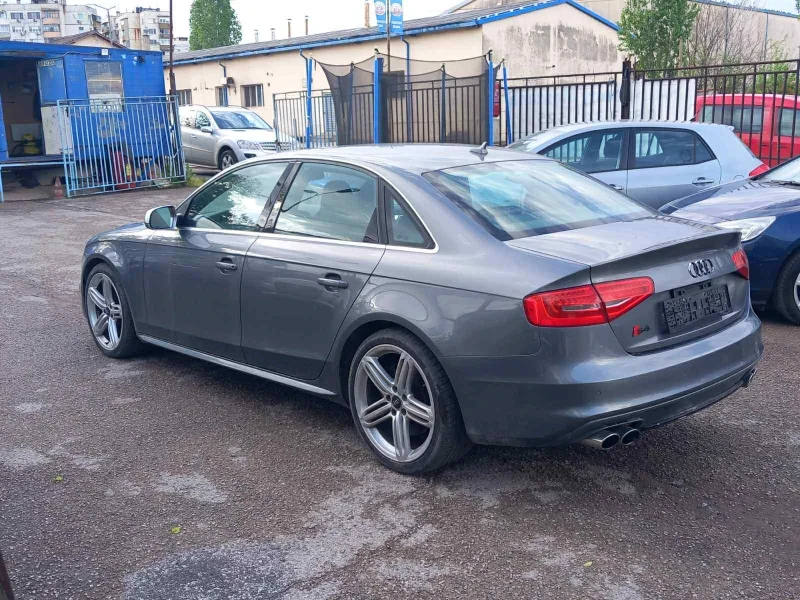Audi S4, снимка 6 - Автомобили и джипове - 52516804
