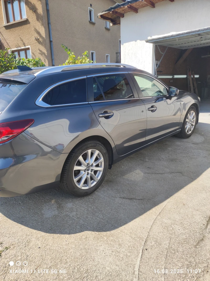 Mazda 6 2.2, снимка 2 - Автомобили и джипове - 52149138