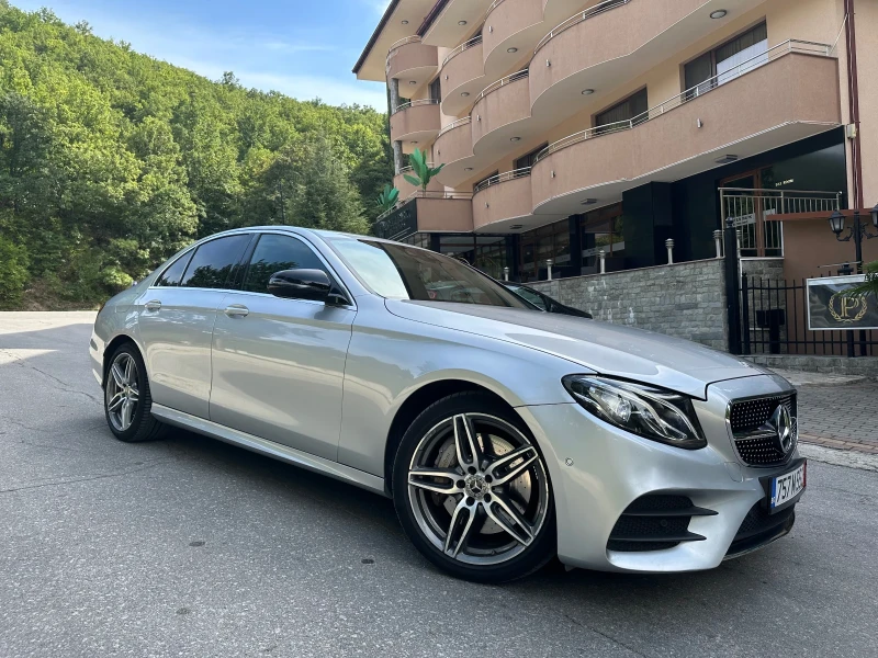 Mercedes-Benz E 350 4matic AMG Реални км/Обслужена, снимка 3 - Автомобили и джипове - 52618012