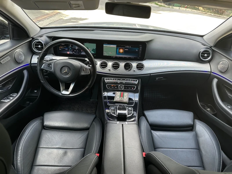 Mercedes-Benz E 350 4matic AMG Реални км/Обслужена, снимка 9 - Автомобили и джипове - 52618012