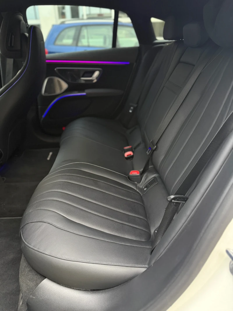 Mercedes-Benz EQS EQS 580 4matic AMG HYPERSCREEN, снимка 13 - Автомобили и джипове - 52555235