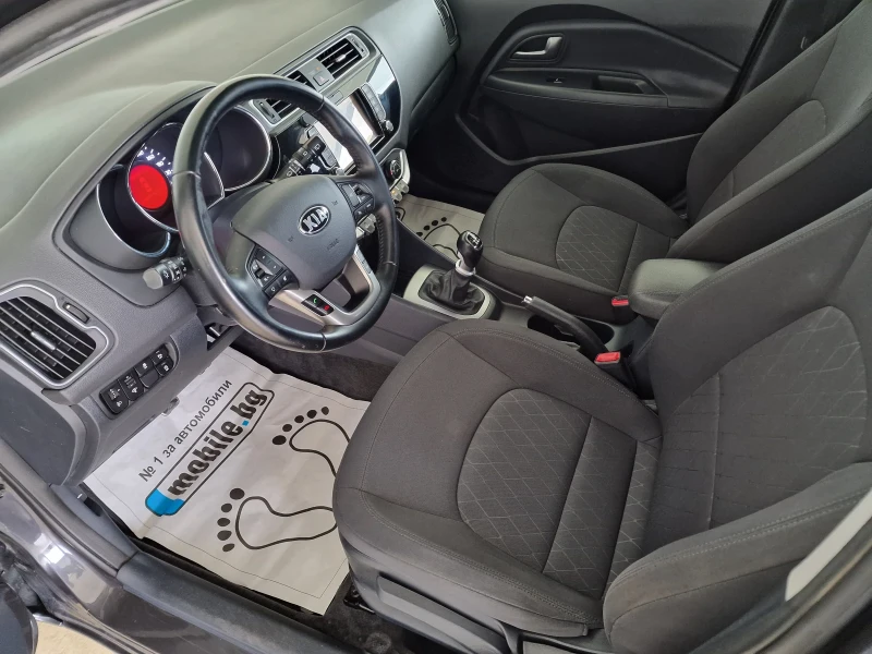 Kia Rio 1.4 90kc dynamics EURO 6B, снимка 10 - Автомобили и джипове - 52571057