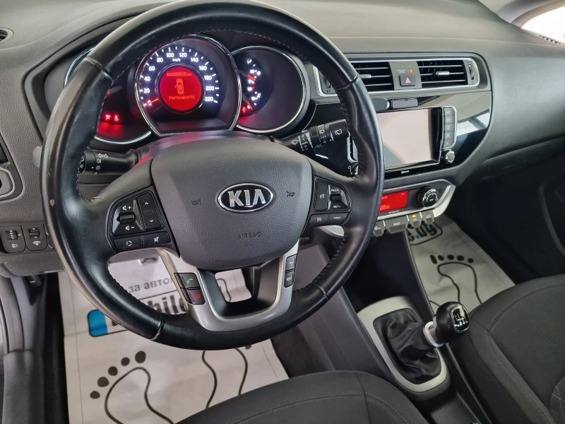 Kia Rio 1.4 90kc dynamics EURO 6B, снимка 11 - Автомобили и джипове - 52571057