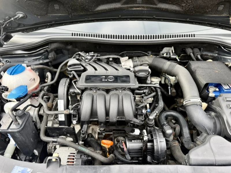 Seat Leon 1.6, снимка 16 - Автомобили и джипове - 52771835