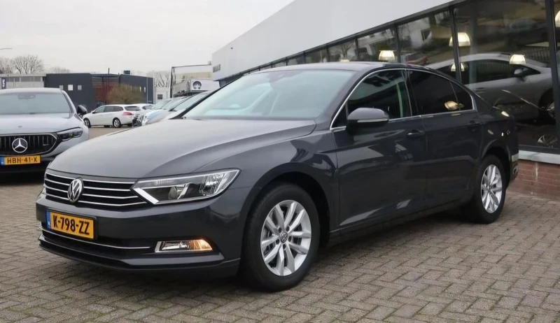 VW Passat 2.0 TDI 150ks DSG  Business  Edition R