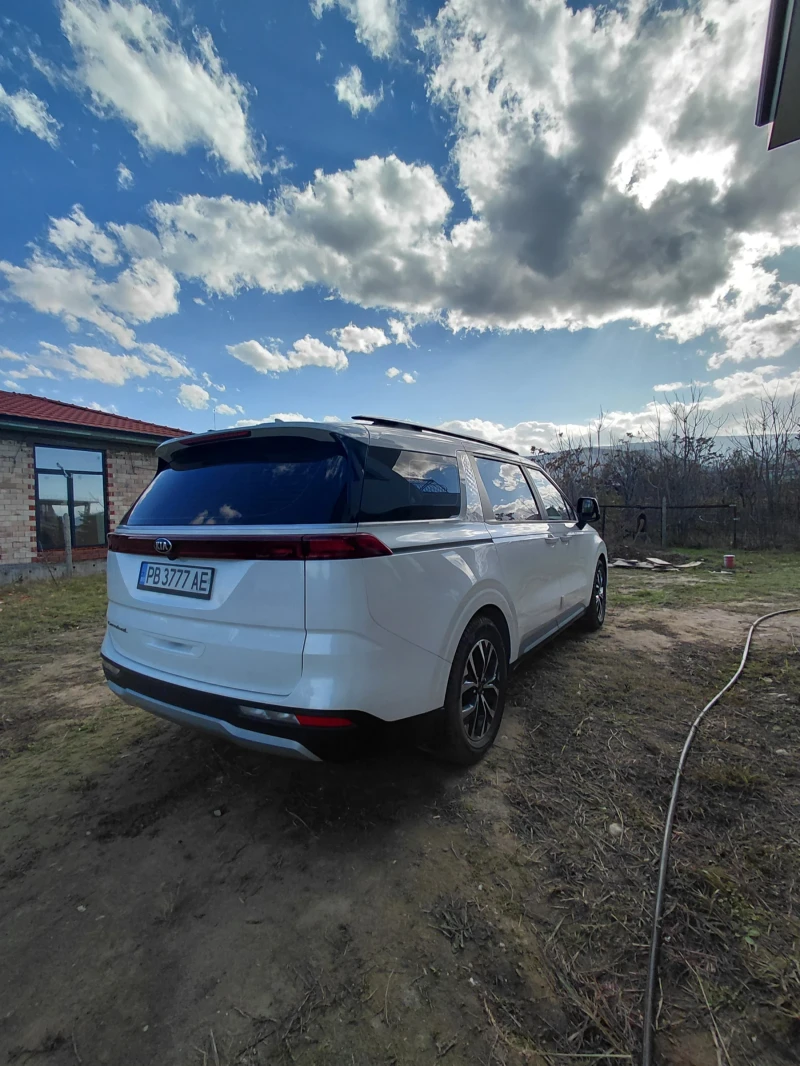 Kia Carnival 2.2, снимка 12 - Автомобили и джипове - 53344945