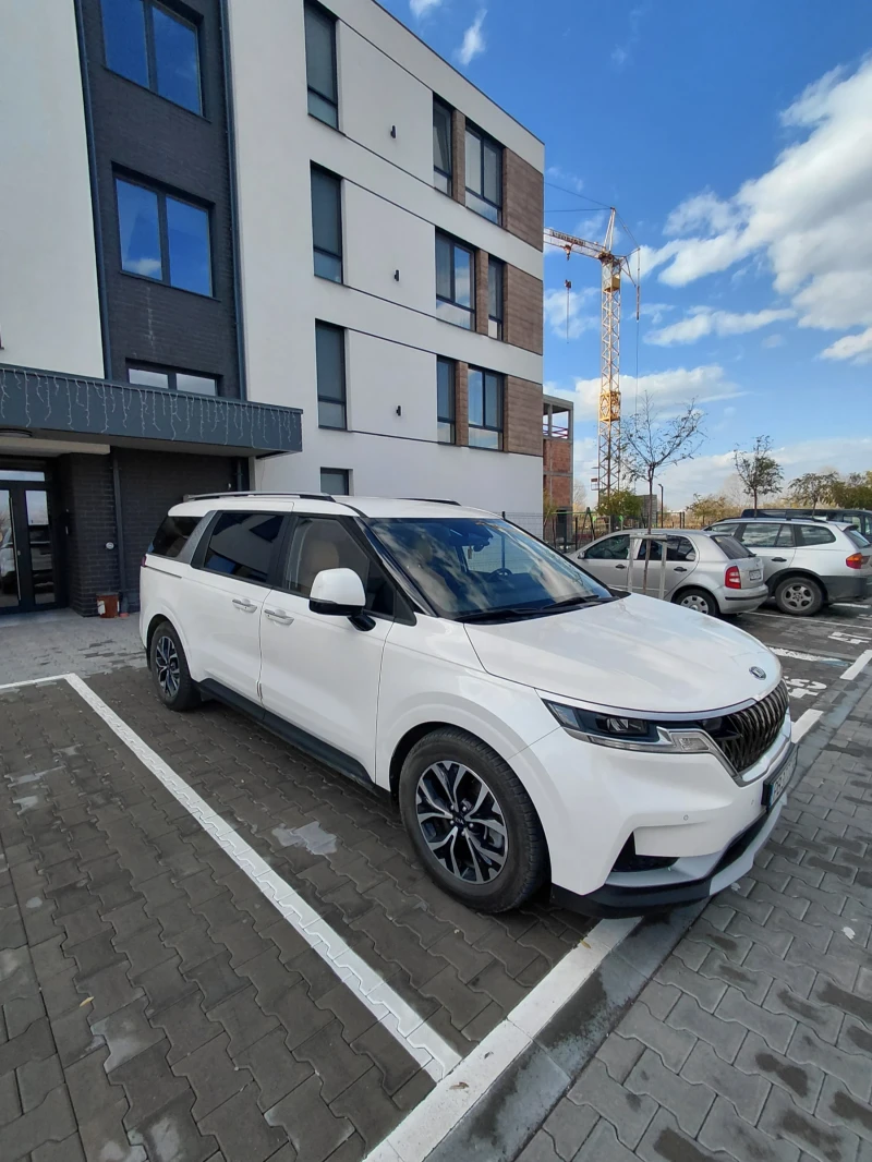 Kia Carnival 2.2, снимка 6 - Автомобили и джипове - 53344945