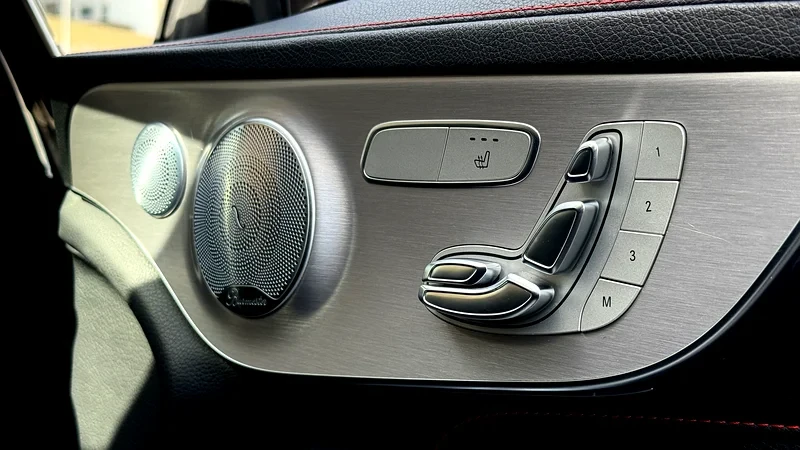 Mercedes-Benz C 43 AMG, снимка 10 - Автомобили и джипове - 52697172