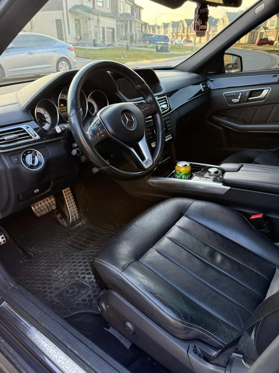 Mercedes-Benz E 400 * CARFAX * БЕЗ ПЪРВОНАЧАЛНА ВНОСКА, снимка 4 - Автомобили и джипове - 53042967