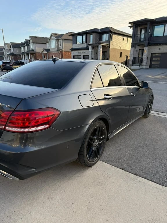 Mercedes-Benz E 400 * CARFAX * БЕЗ ПЪРВОНАЧАЛНА ВНОСКА, снимка 3 - Автомобили и джипове - 53042967