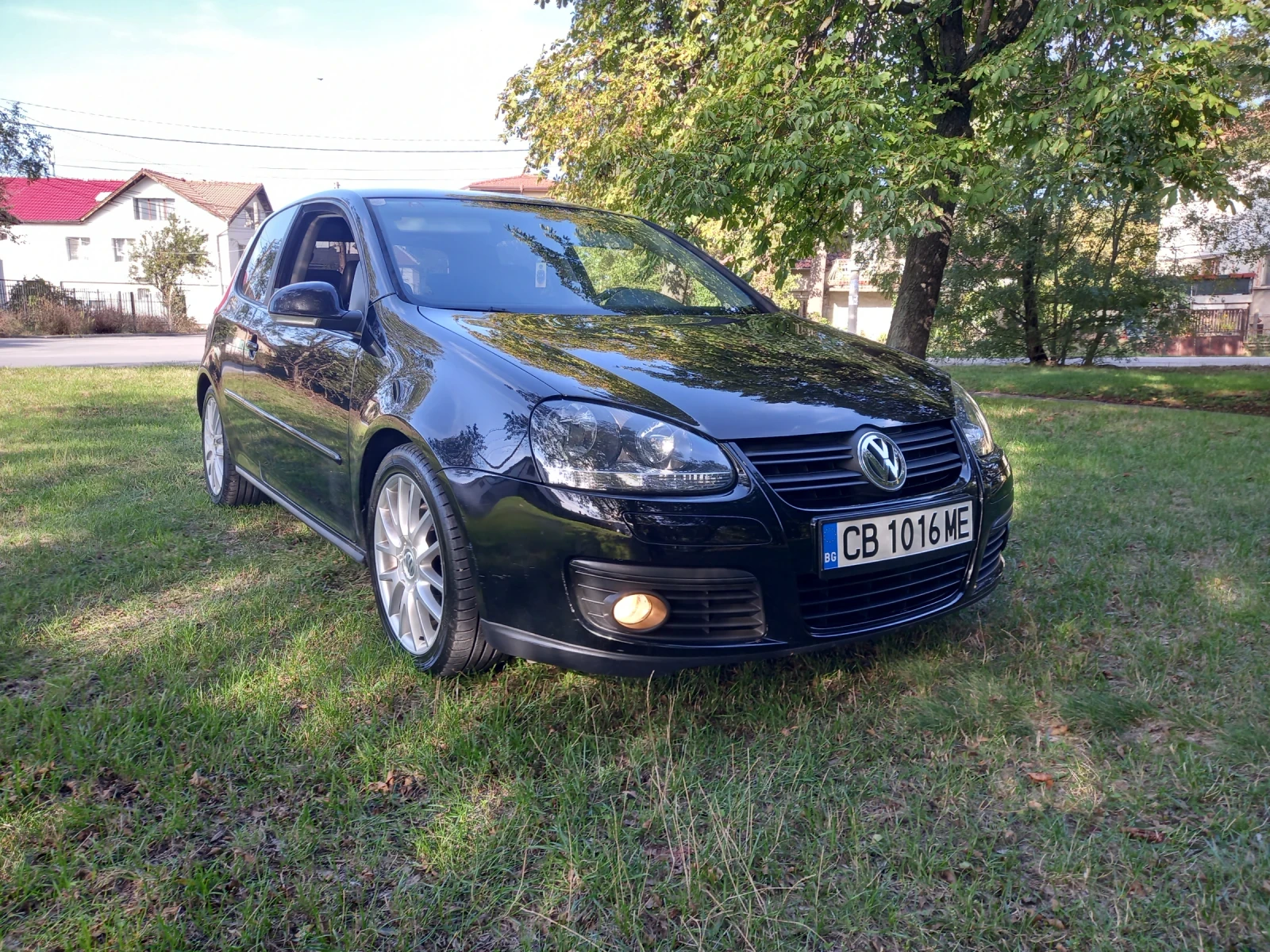 VW Golf GT 2.0TDI 170 - изображение 2