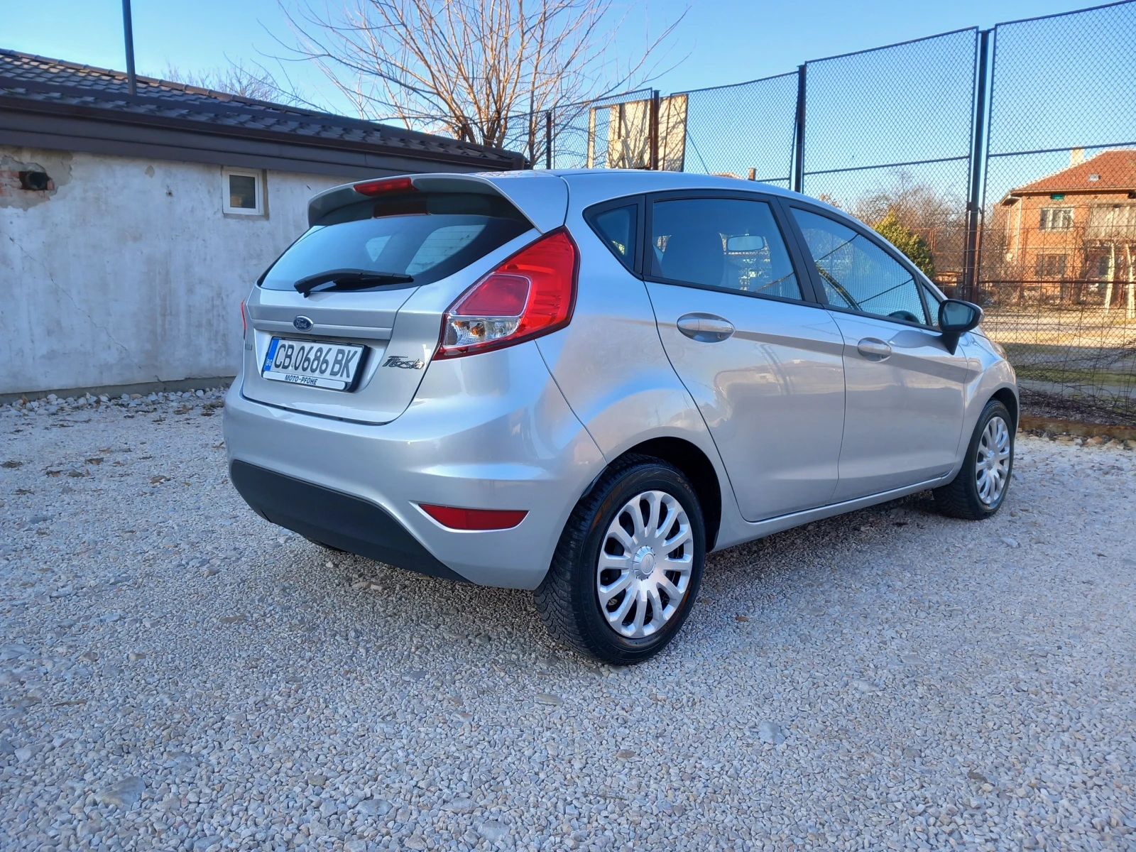 Ford Fiesta 1.0i климатик 100кс - изображение 5