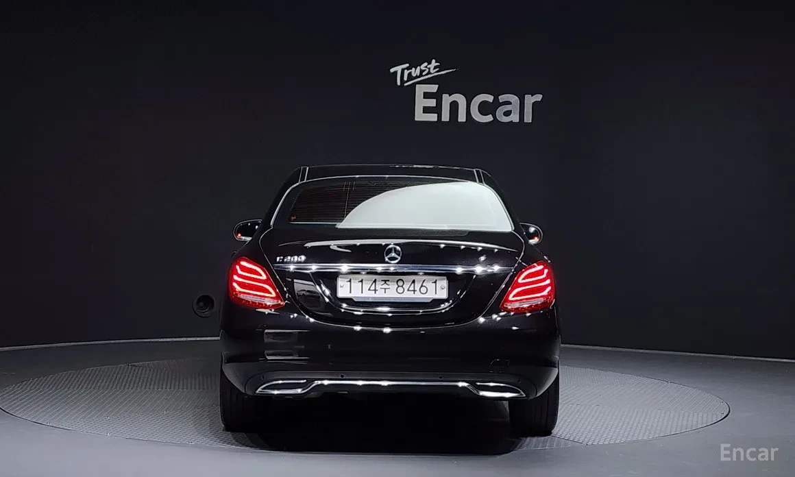 Mercedes-Benz C 200 C-Class W205 C200 Avantgarde - изображение 4