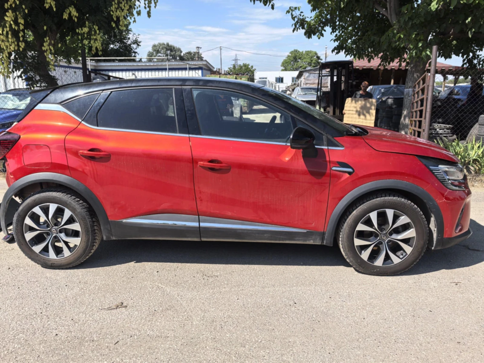 Renault Captur 1.3i - изображение 3