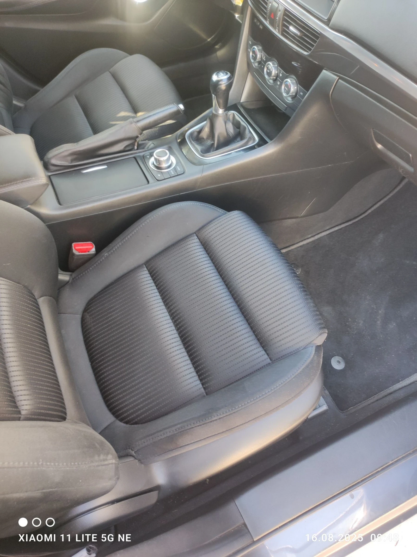Mazda 6 2.2 - изображение 7