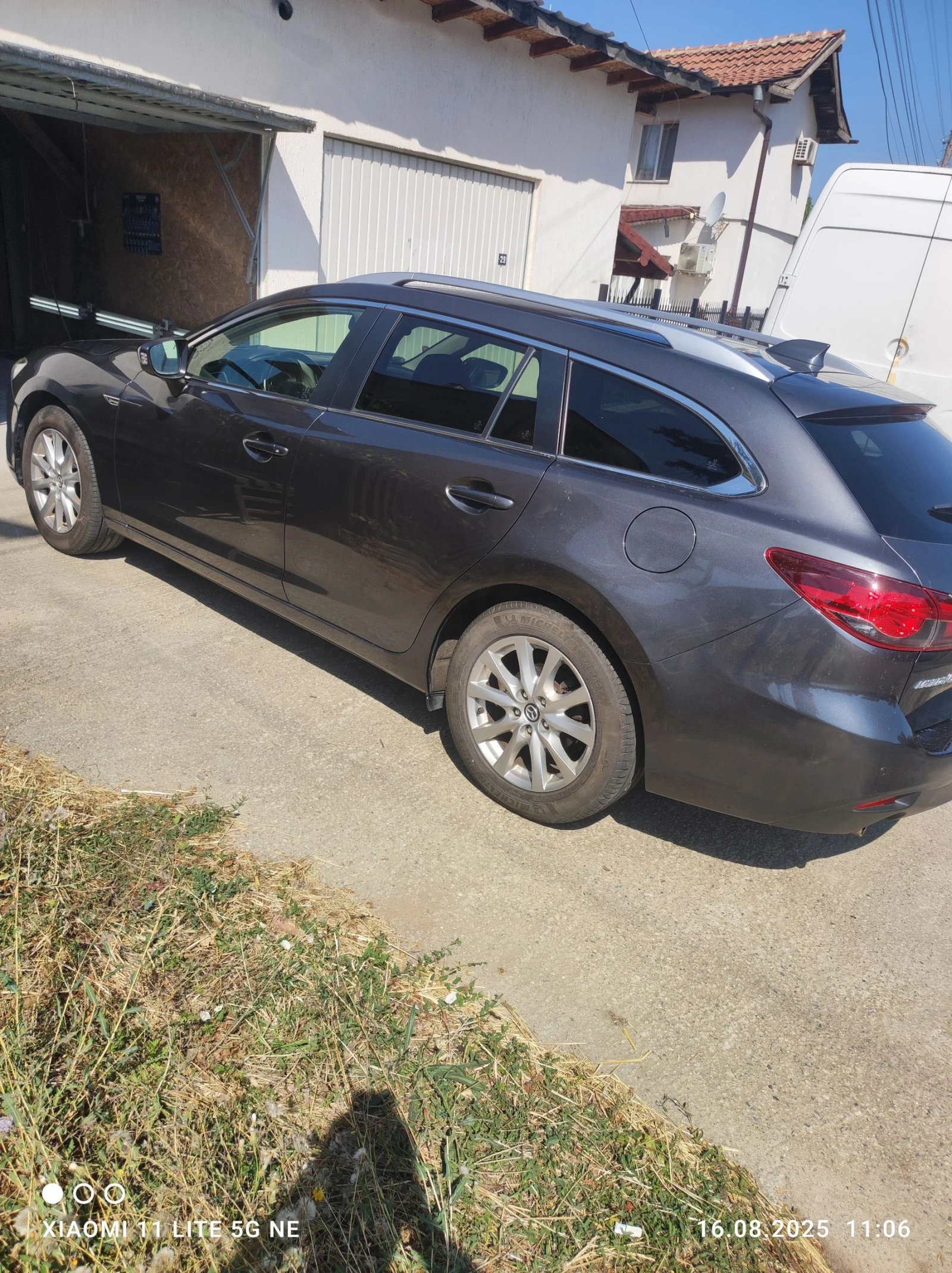 Mazda 6 2.2 - изображение 3