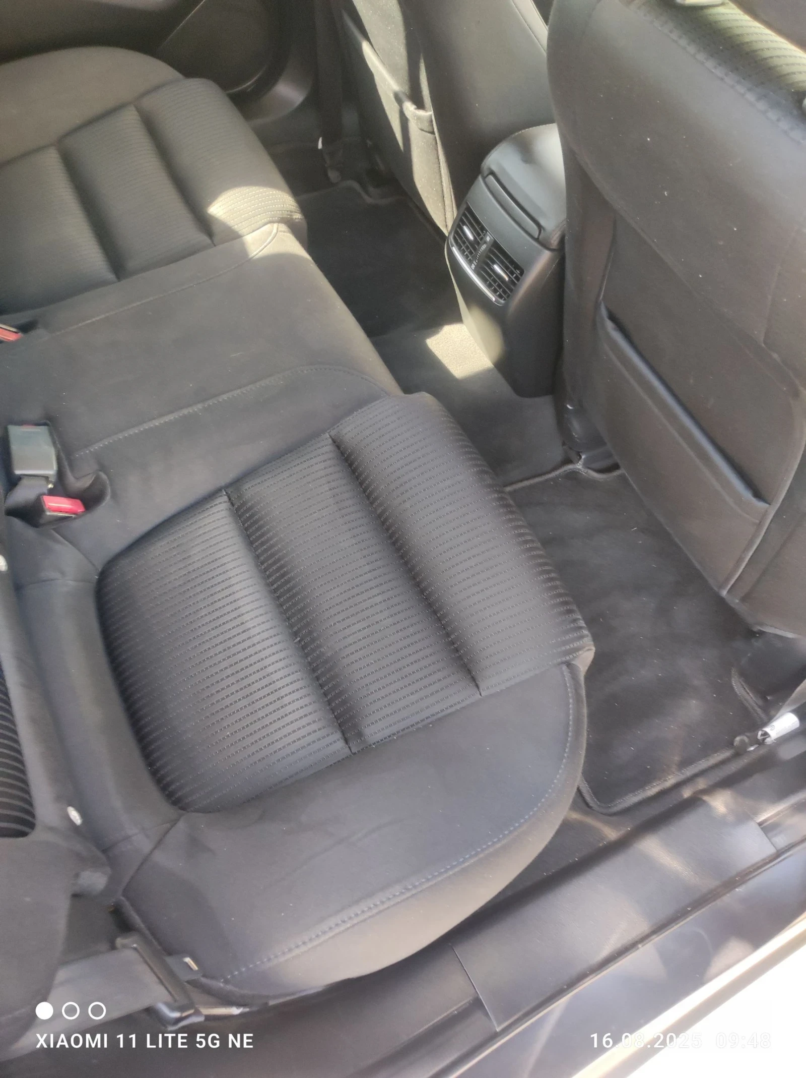 Mazda 6 2.2 - изображение 8