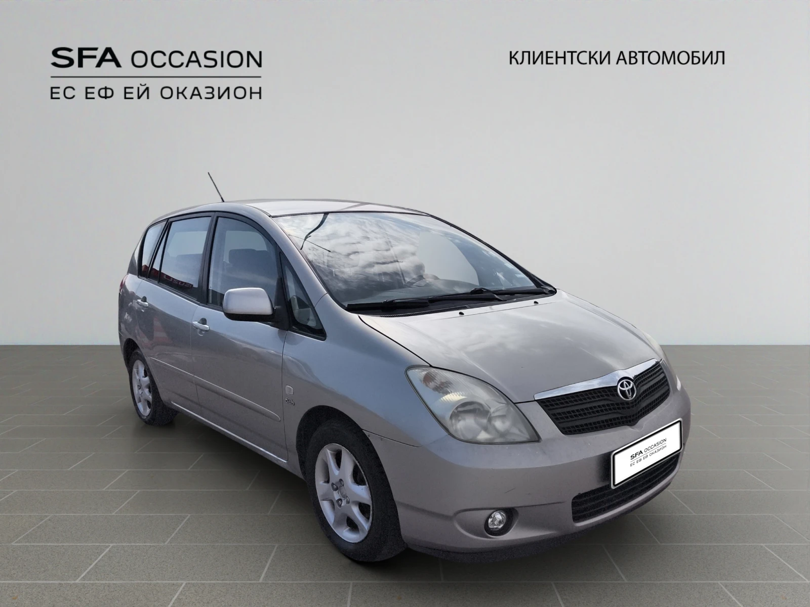 Toyota Corolla verso КЛИЕНТСКИ АВТОМОБИЛ - изображение 3