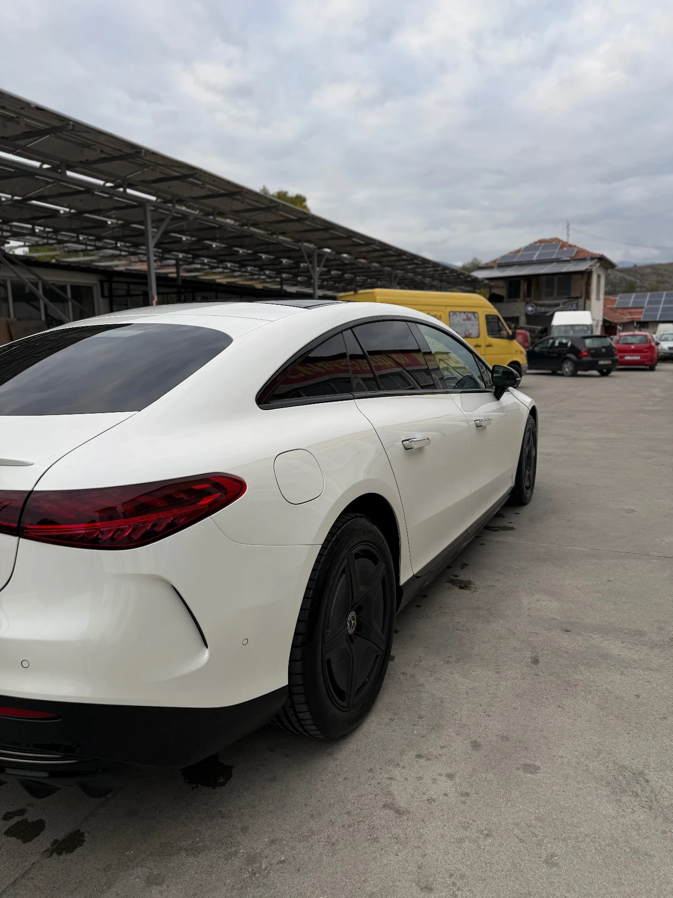 Mercedes-Benz EQS EQS 580 4matic AMG - изображение 5