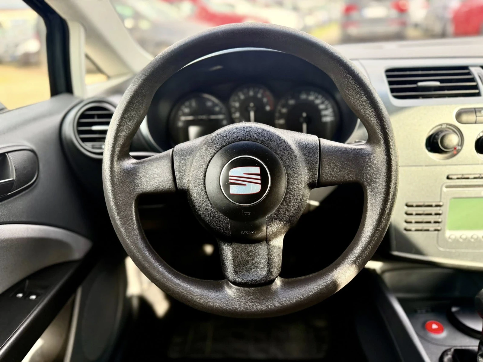 Seat Leon 1.6 - изображение 10