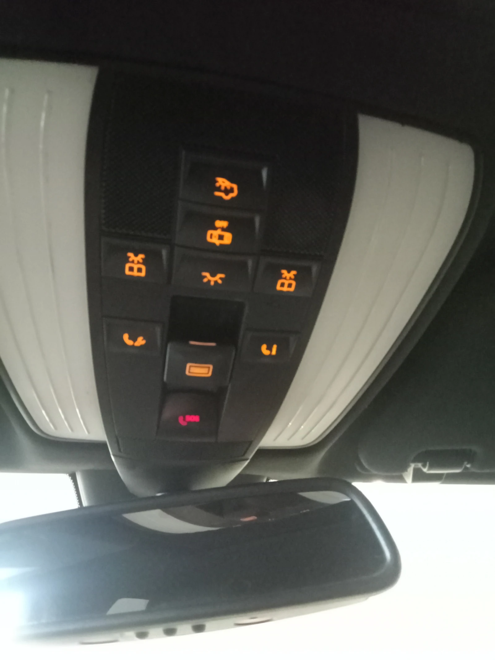 Mercedes-Benz E 350 CGI, снимка 11 - Автомобили и джипове - 53891388