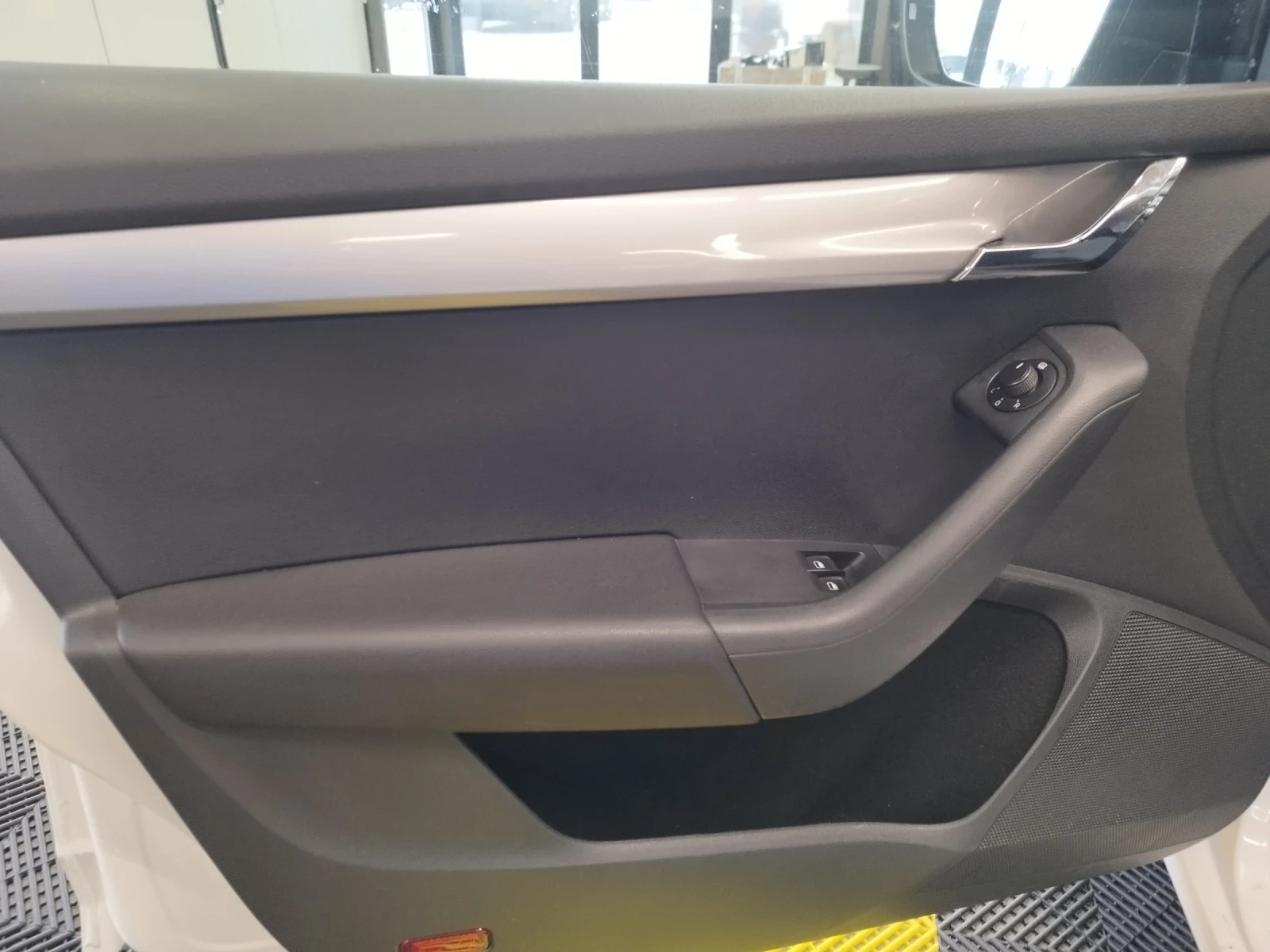 Skoda Octavia 1.6tdi | Mobile.bg � ����������� 12