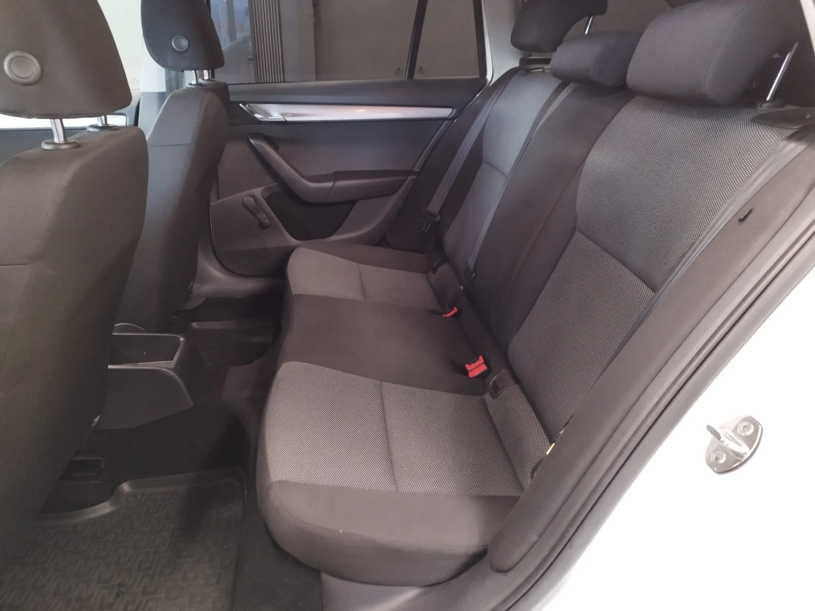 Skoda Octavia 1.6tdi | Mobile.bg � ����������� 10