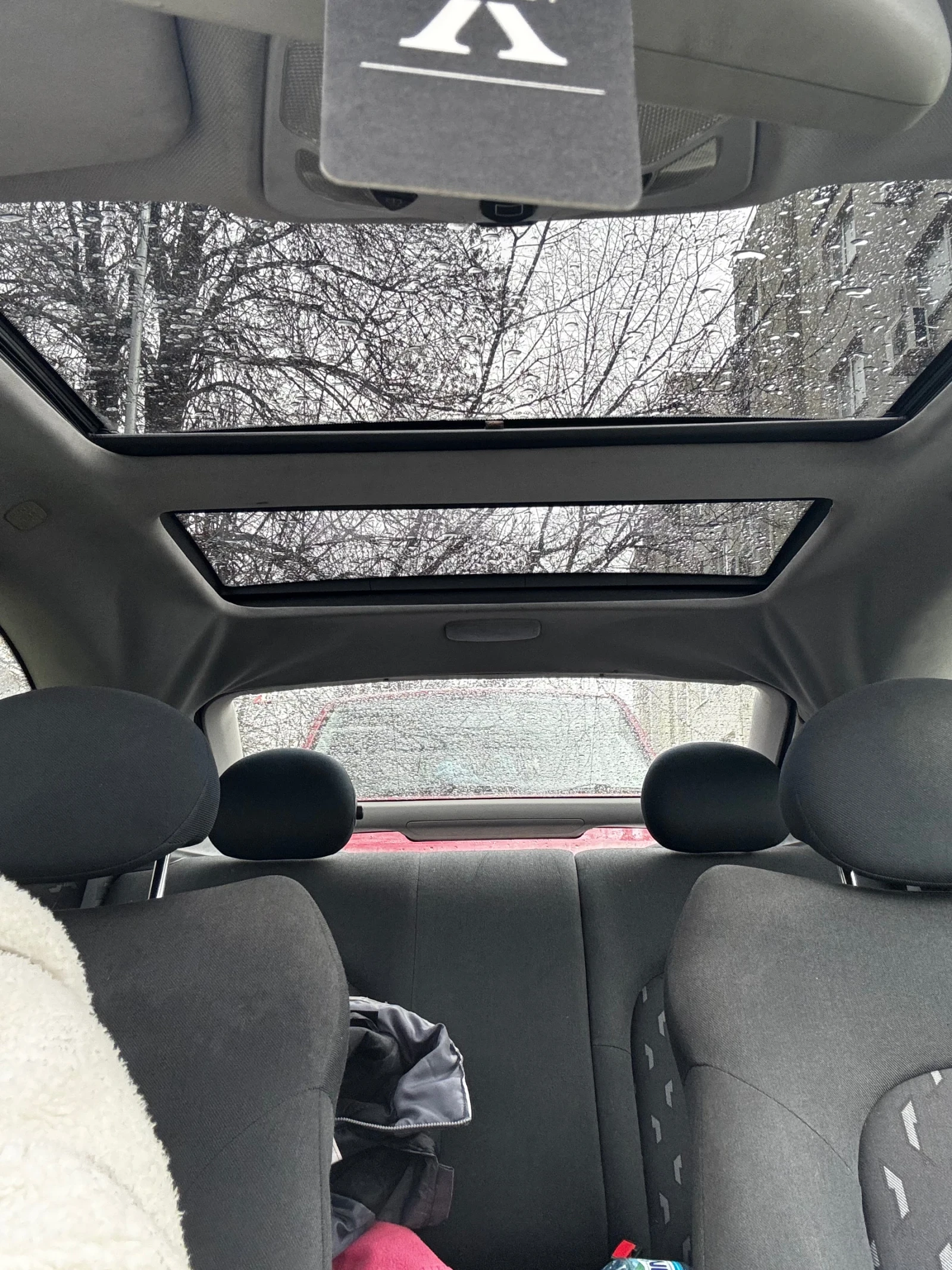 Mercedes-Benz C 180  - изображение 7