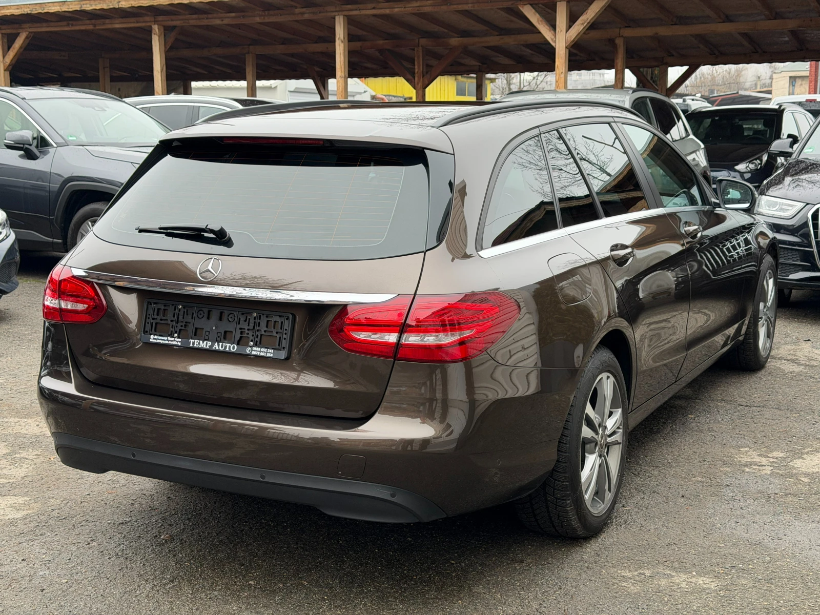 Mercedes-Benz C 220 D* СЕРВИЗНА КНИЖКА С ПЪЛНА ИСТОРИЯ В МЕРЦЕДЕС - изображение 5