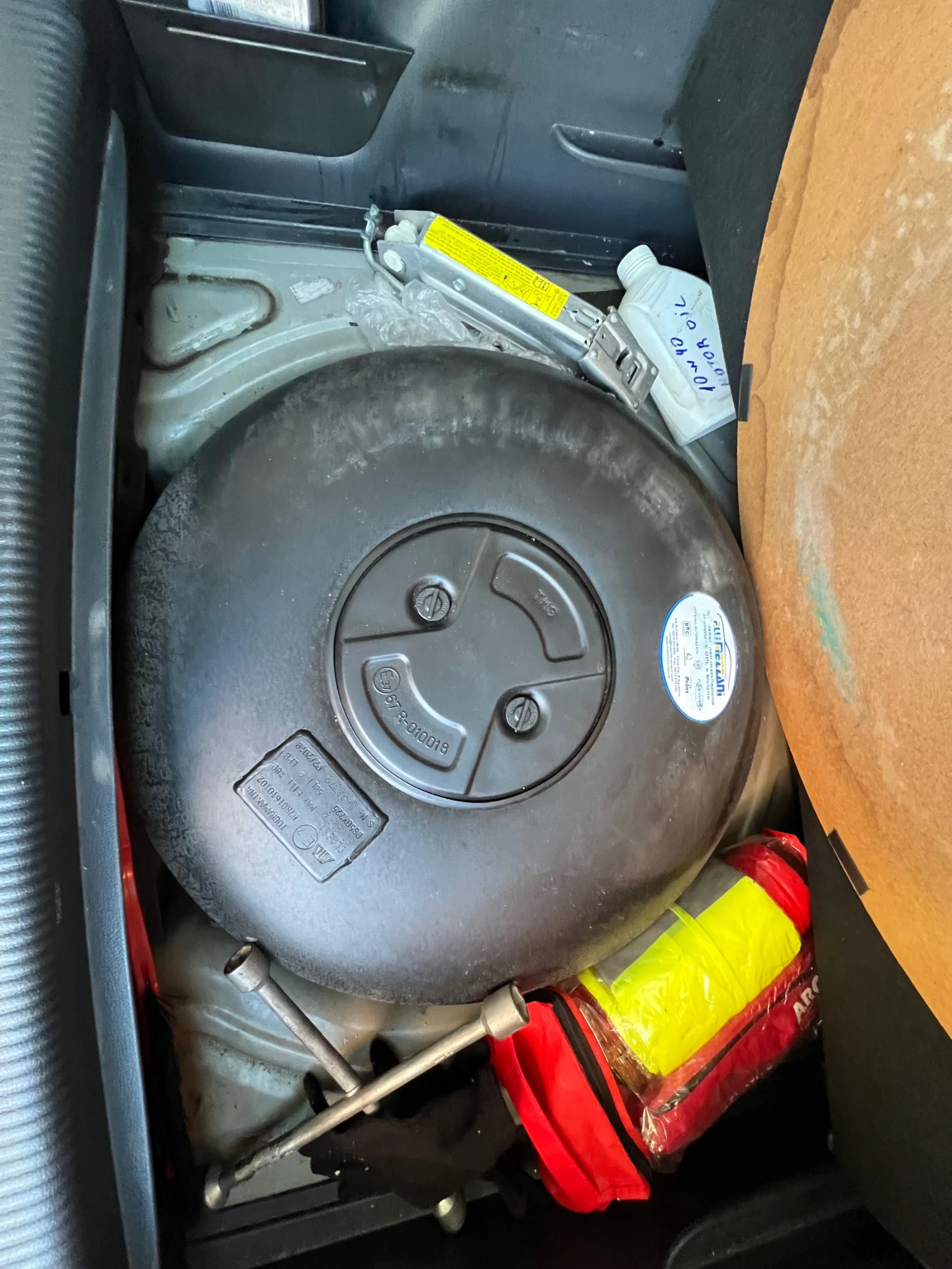 VW Golf Plus 1.6 Газ - изображение 10