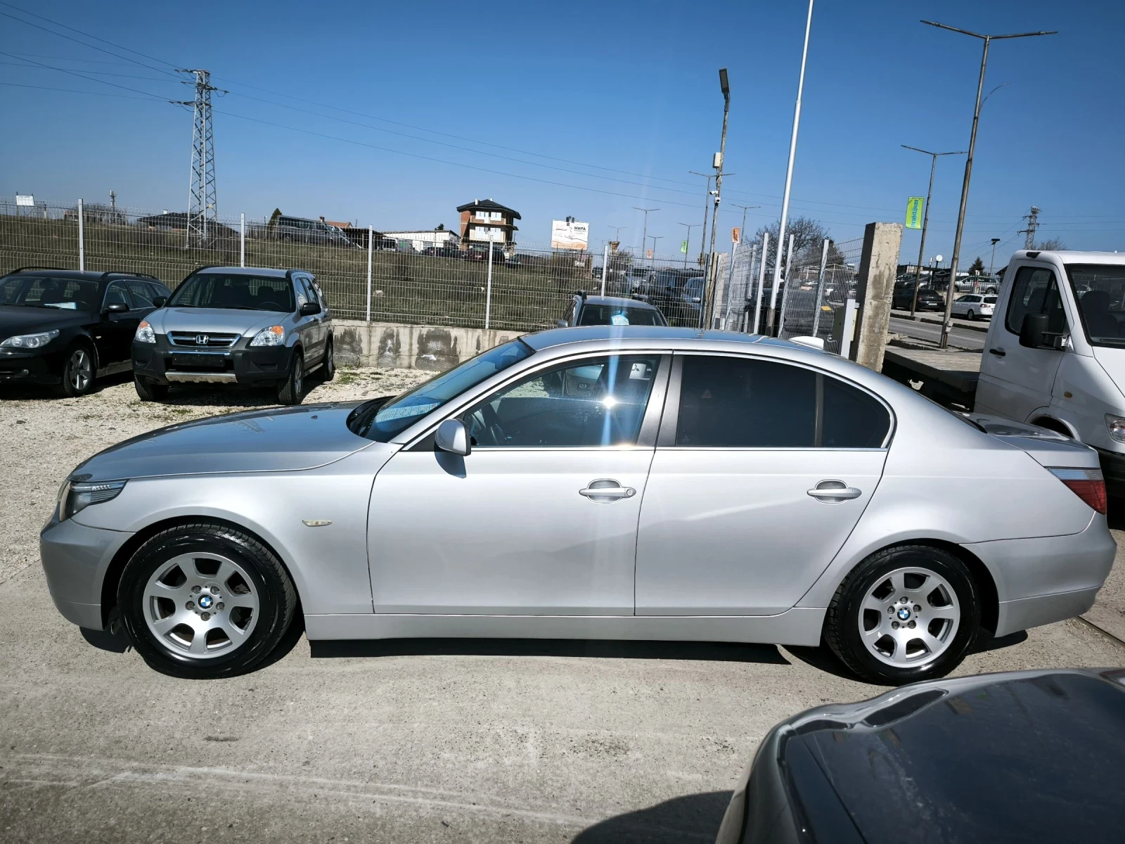 BMW 523 2.5i, снимка 6 - Автомобили и джипове - 53745043