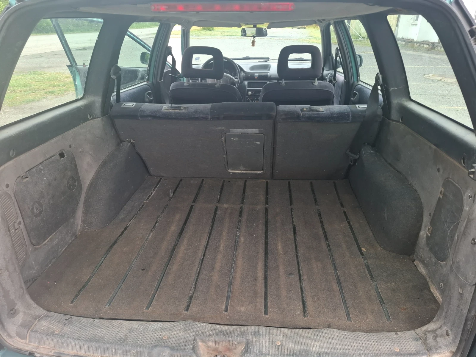 Opel Astra 1.7 TD, снимка 13 - Автомобили и джипове - 54487352