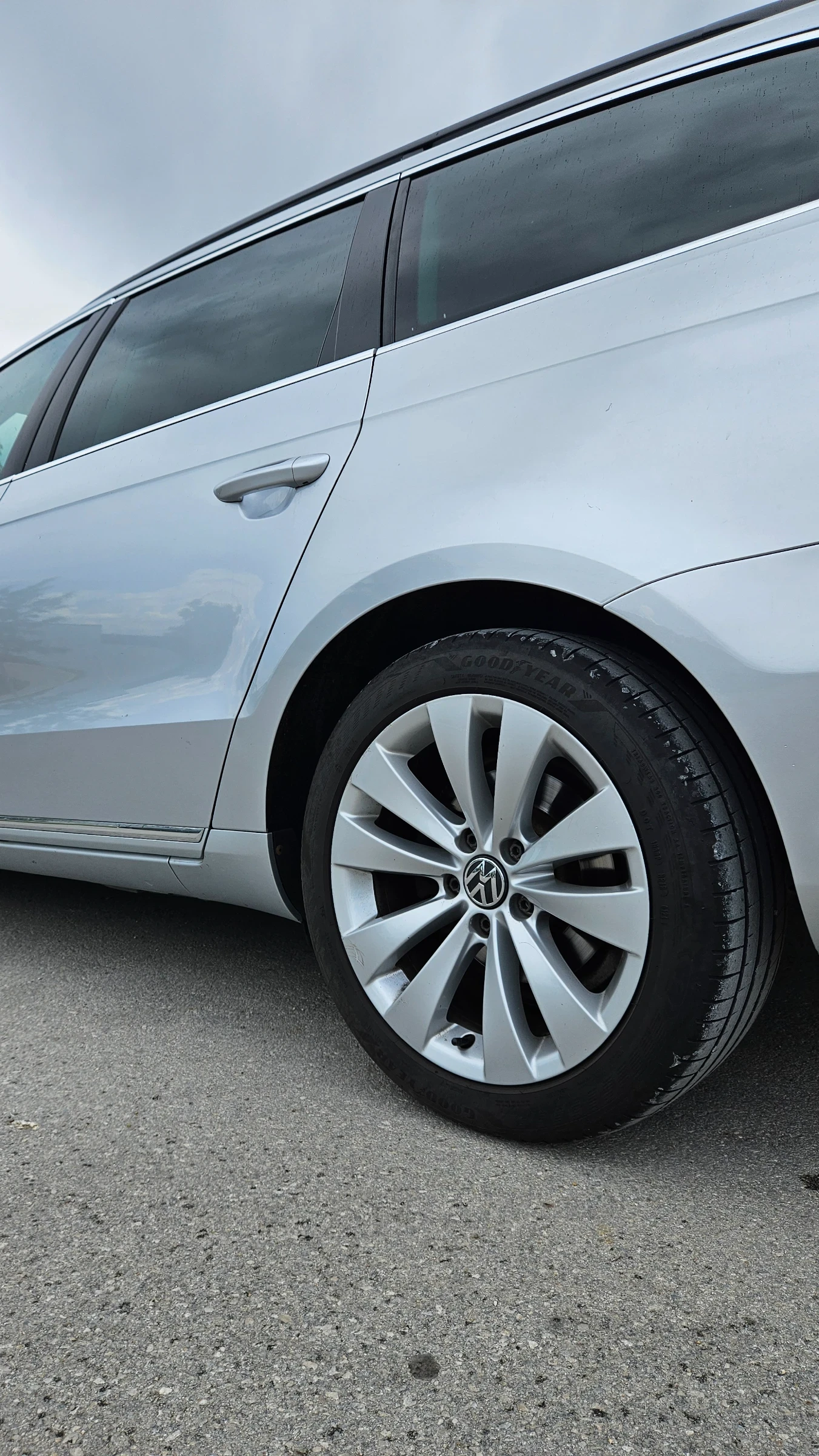 VW Passat В7, снимка 7 - Автомобили и джипове - 54597909