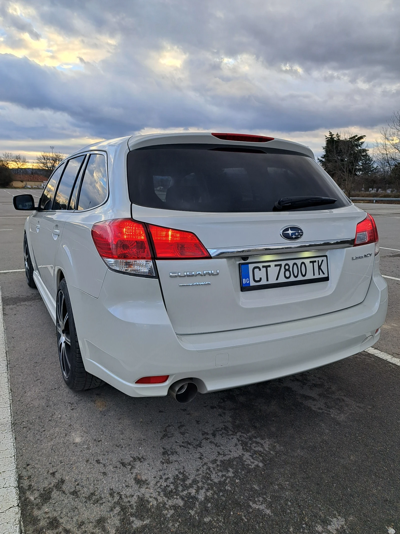 Subaru Legacy 2.5 ГАЗ, снимка 9 - Автомобили и джипове - 54688025