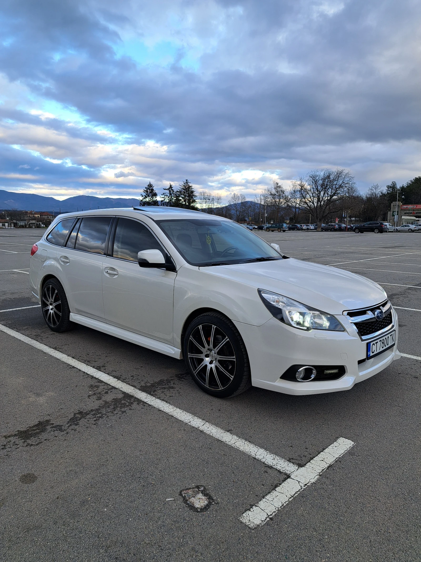Subaru Legacy 2.5 ГАЗ, снимка 4 - Автомобили и джипове - 54688025