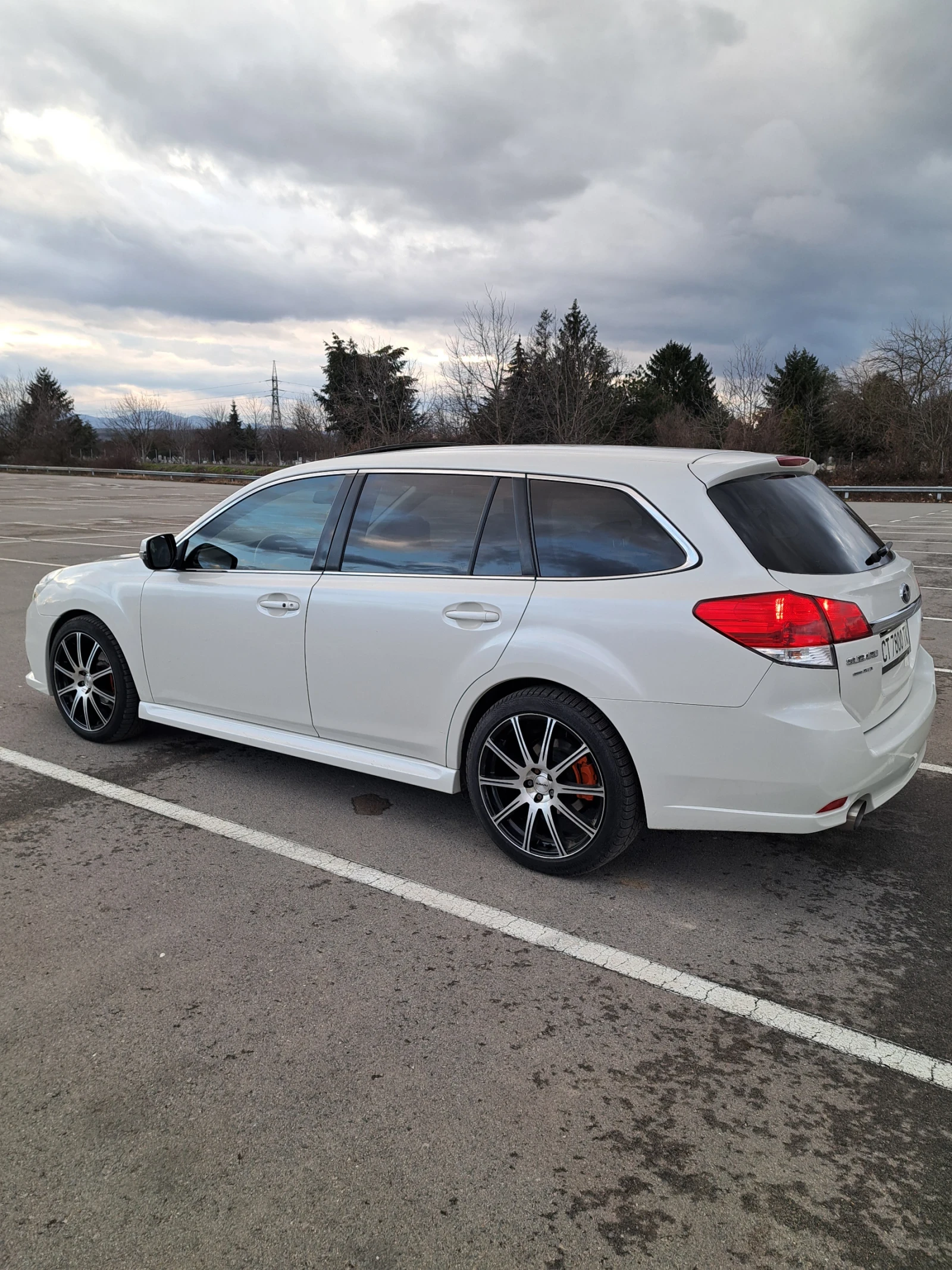 Subaru Legacy 2.5 ГАЗ, снимка 10 - Автомобили и джипове - 54688025