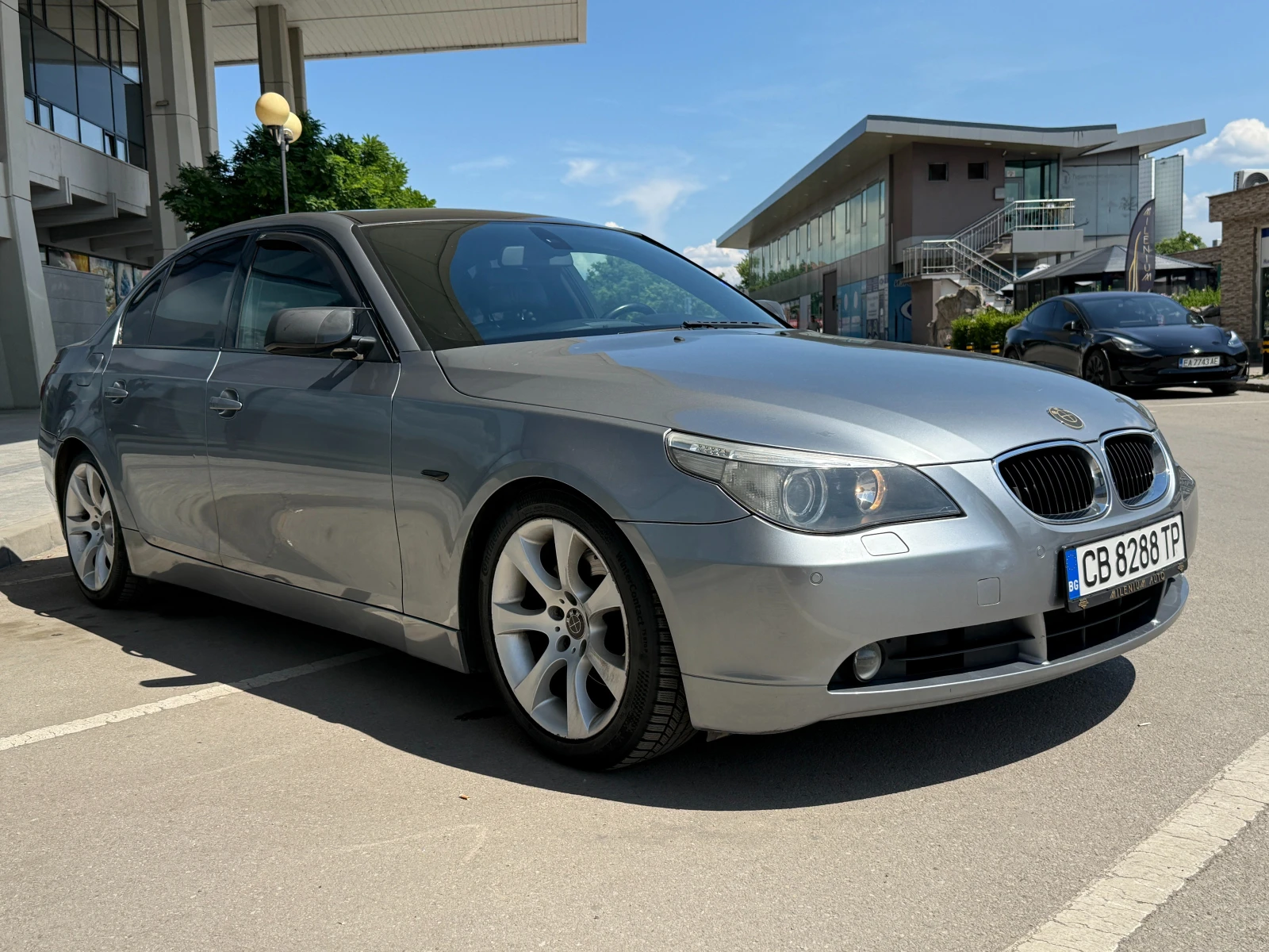 BMW 530 D 6 МЕСЕЦА ГАРАНЦИЯ/218к.с. Кожа/Подгрев, снимка 7 - Автомобили и джипове - 54868808