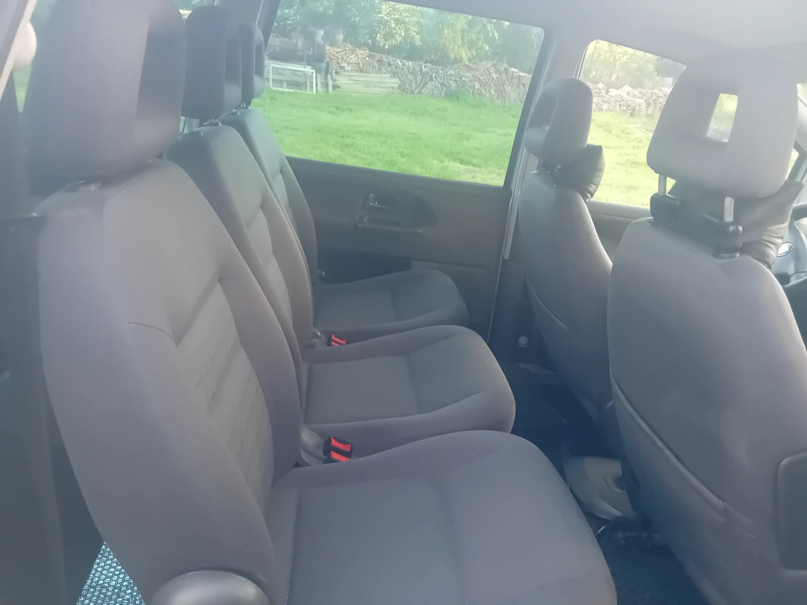 Seat Alhambra 1.9, снимка 7 - Автомобили и джипове - 54984366
